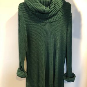 Long, Hunter Green Turtle-Neck